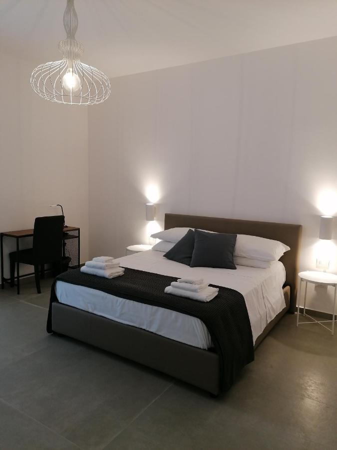 Chiaralice Villa โนโต ภายนอก รูปภาพ