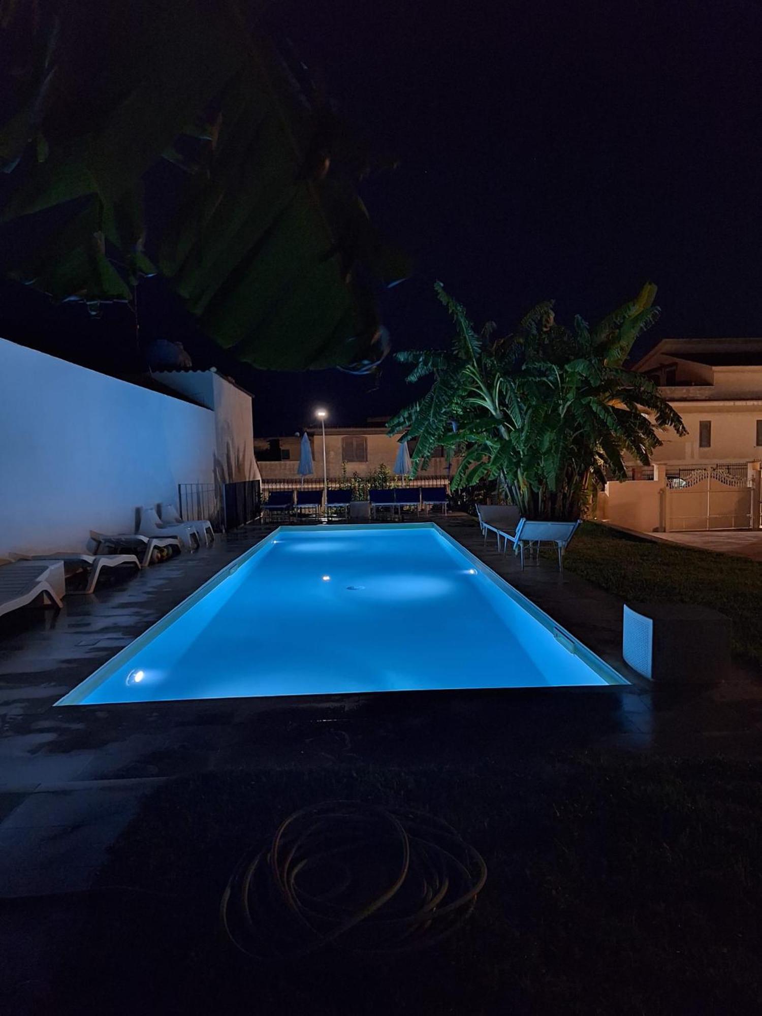 Chiaralice Villa โนโต ภายนอก รูปภาพ